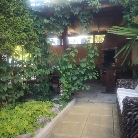 къща нанси Πανσιόν