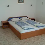 къща нанси *