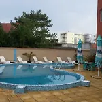 Πανσιόν къща нанси *
