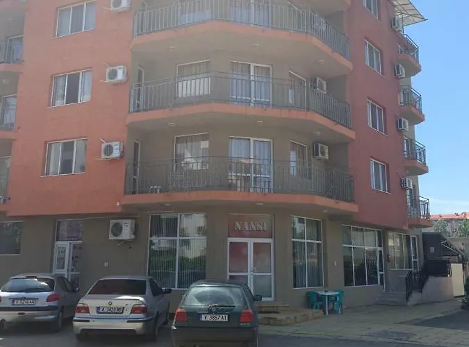 Casa de hóspedes къща нанси *