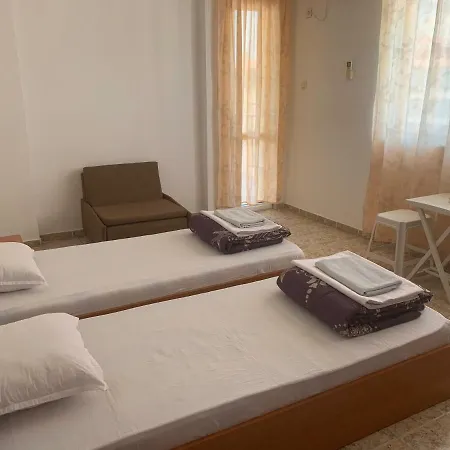 Къща за гости къща нанси *