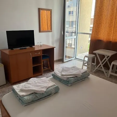 Guest house къща нанси